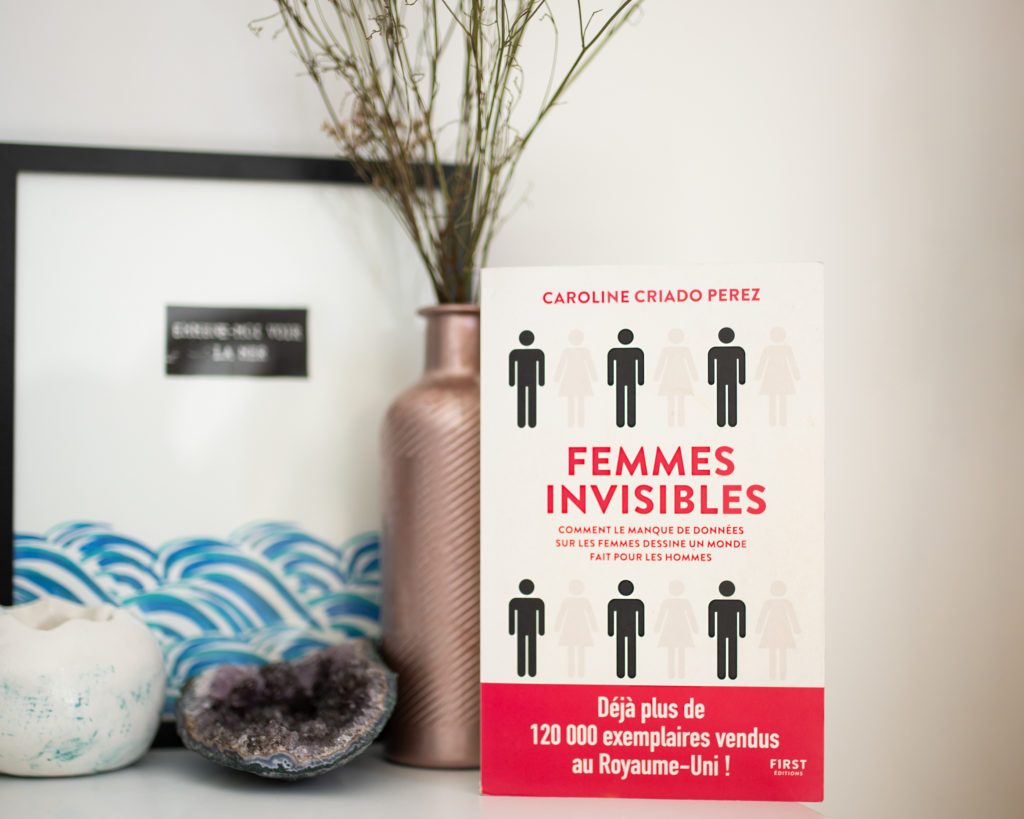 Livre, Femme invisible, essai littéraire, féminisme